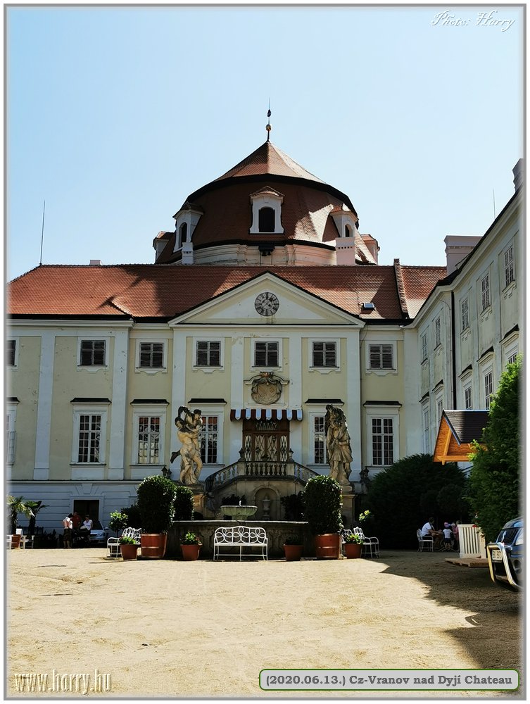 (2020.06.13.)Cz-Vranov_nad_Dyjí_Chateau-13.jpg