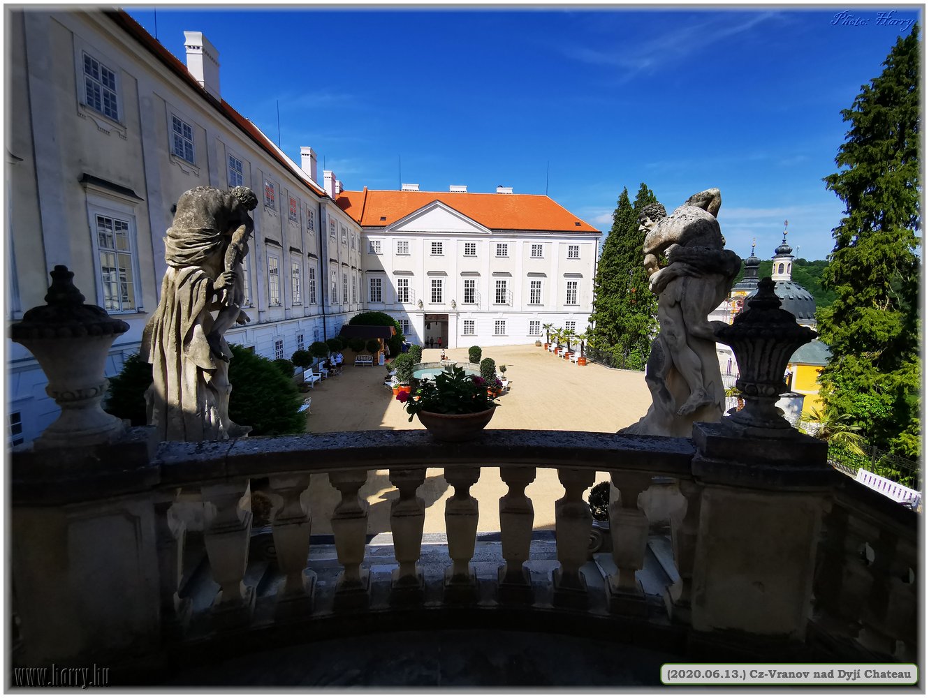 (2020.06.13.)Cz-Vranov_nad_Dyjí_Chateau-24.jpg