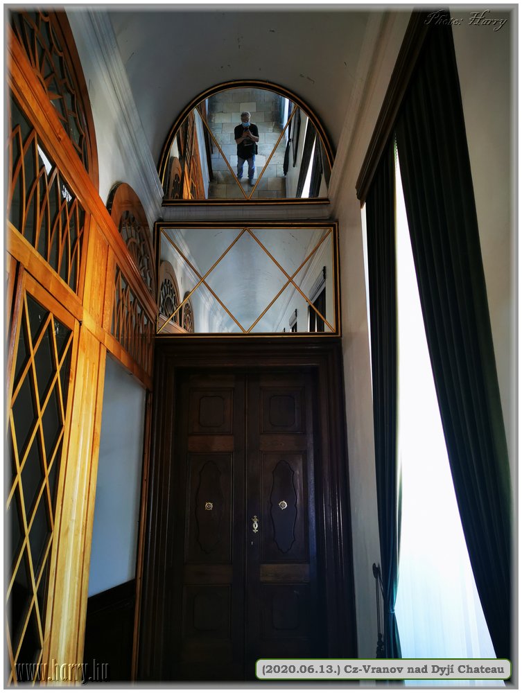 (2020.06.13.)Cz-Vranov_nad_Dyjí_Chateau-25.jpg