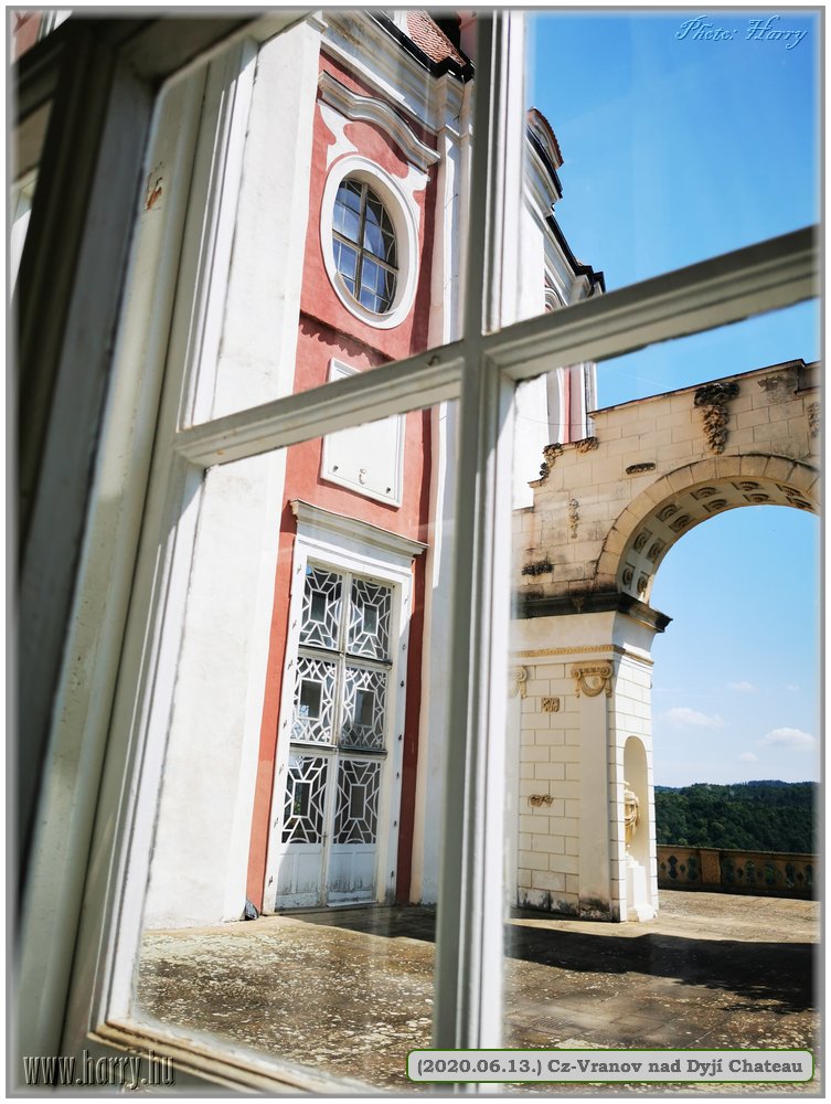 (2020.06.13.)Cz-Vranov_nad_Dyjí_Chateau-46.jpg