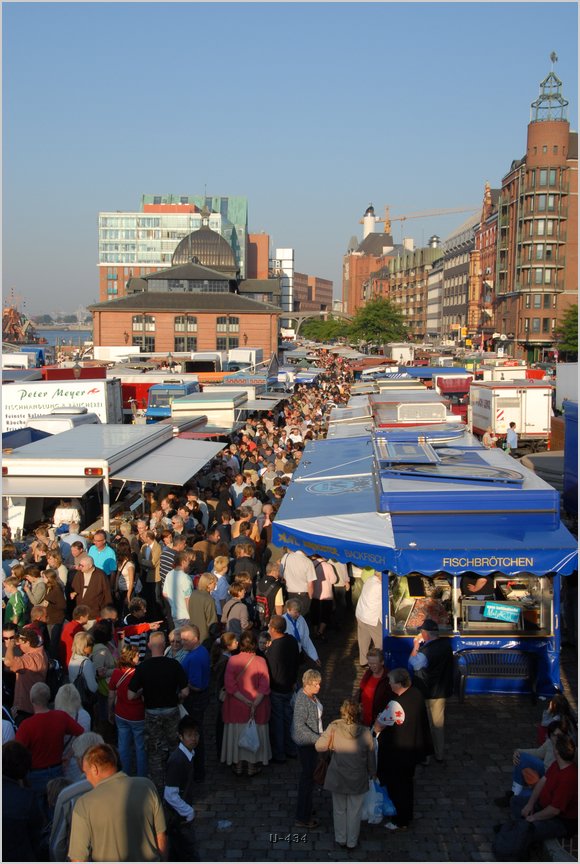 (2007.08.05.)Hamburg-Fischmarkt-17.jpg