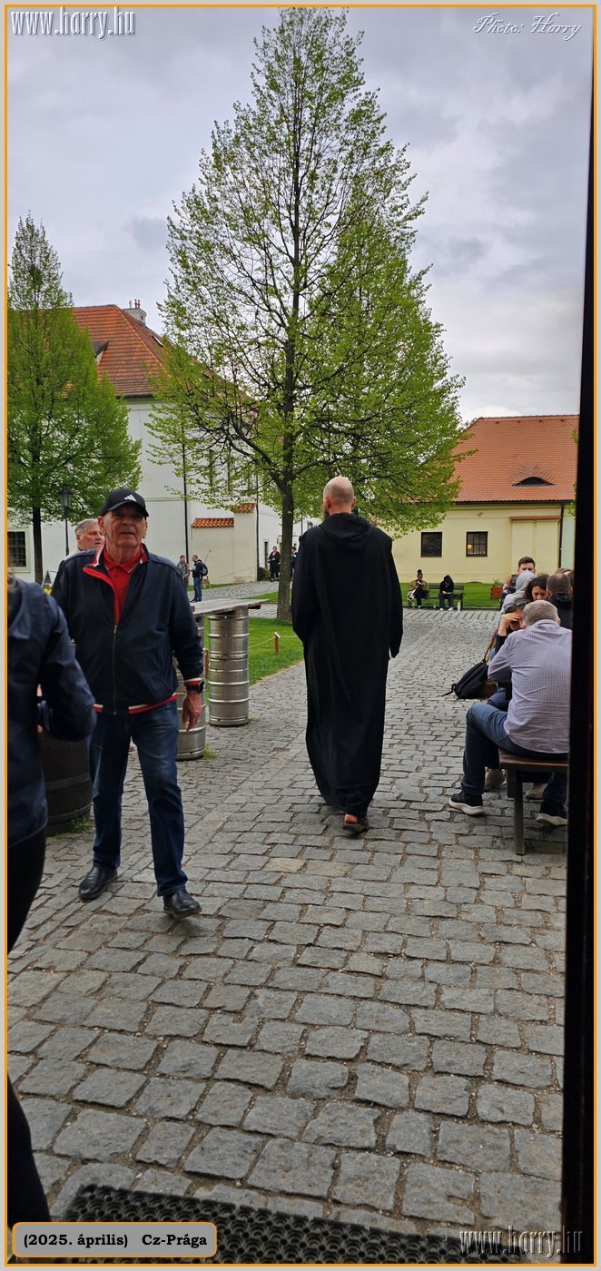2025.04.-Cz-Praga-018.jpg