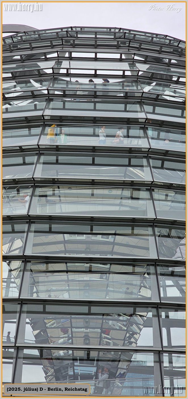 2025.07.-D-Berlin-Reichstag-033.jpg